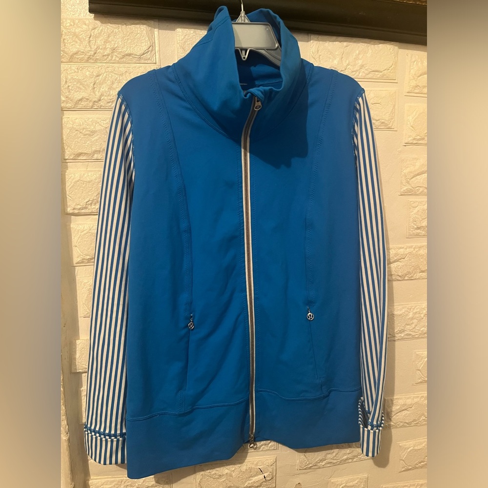 Lululemon Daily Yoga Jacket